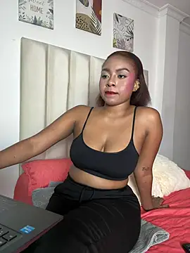 Kloe_rousse01 webcam