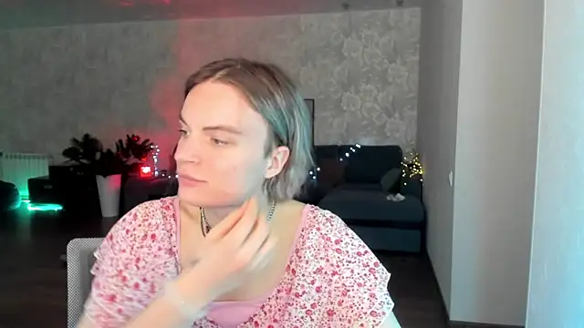 milliKira006 webcam