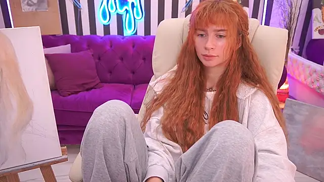 Nicol_Moonn webcam