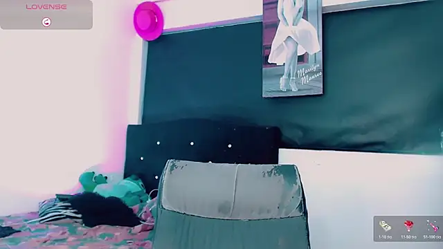 Kendall_hornyy webcam