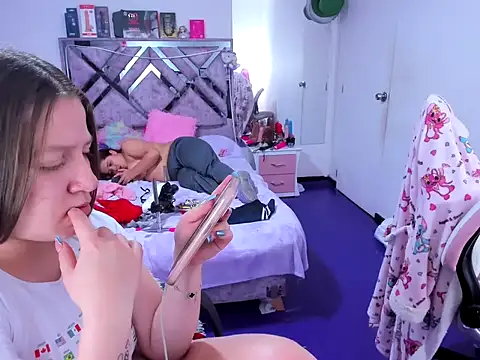 naomi_johnson webcam