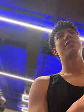 yoursexyjose webcam