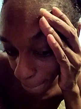Jasmine_FullsShine webcam