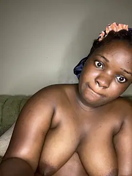 sweet18creamybigpussy (Ask my age) - HEAVY SQUIRTS