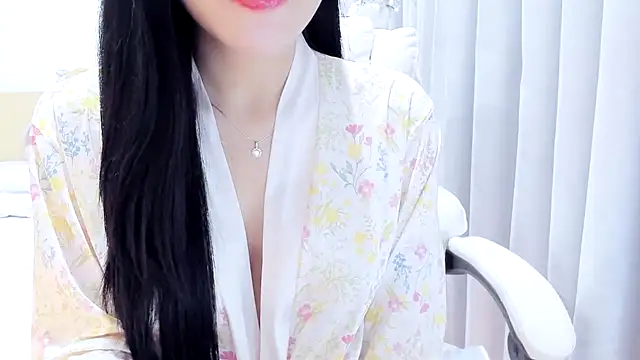 Natalie-Emilia webcam
