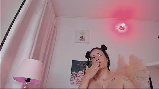 msschloee_ webcam