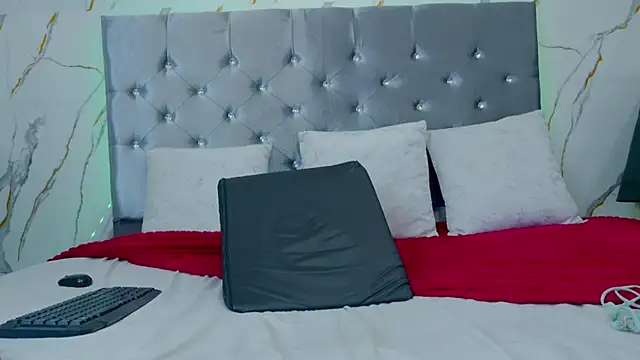 nymphomanya webcam