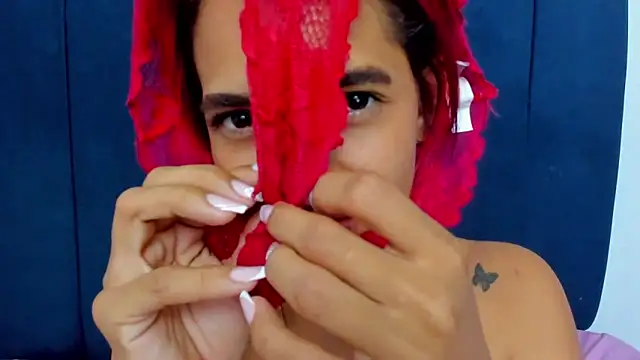 cris_dulce webcam