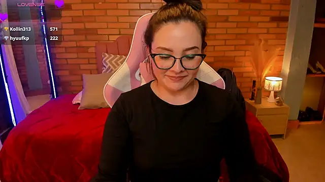 amaia_monet webcam