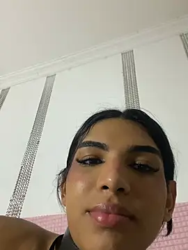 VeronicaSaenzx webcam