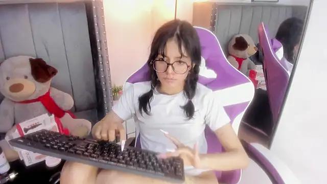 Miyu_Komori webcam