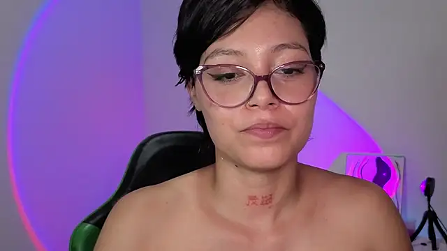 Qadeshoficial webcam