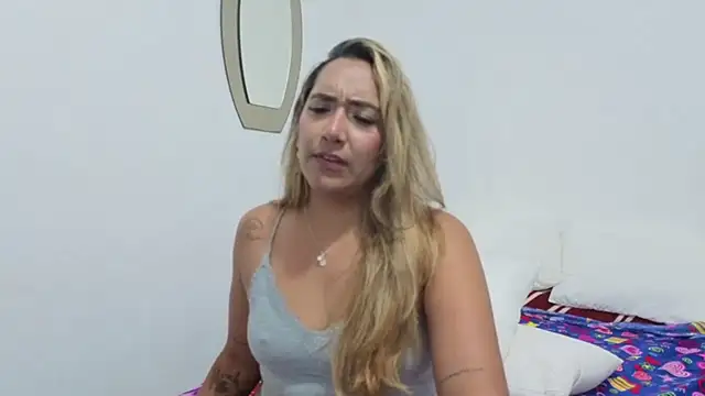 IsabelaAcosta webcam