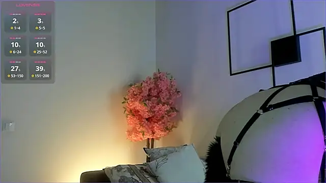 MilaMystique webcam