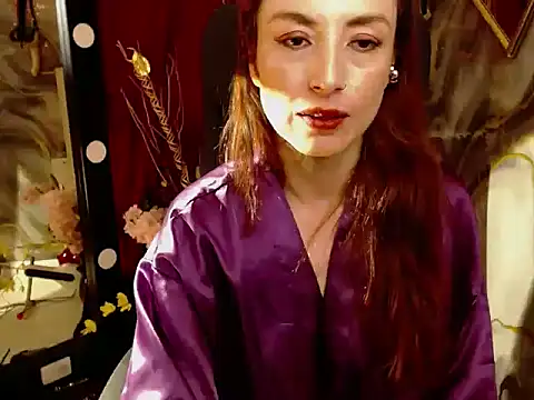 Queenscarlettsecret webcam