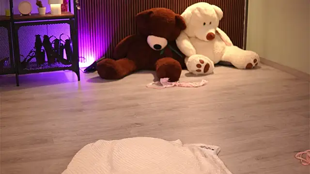 DariaVeil webcam