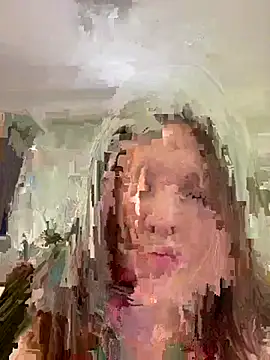 SashaMoo webcam