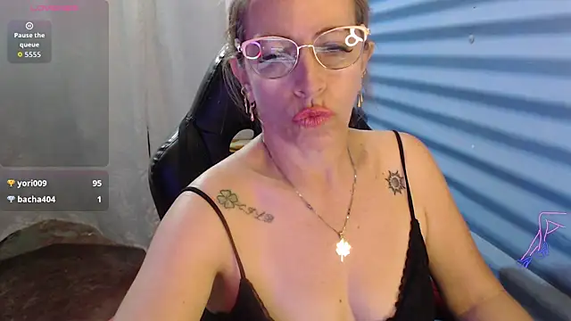 Chayla_Ruiz webcam