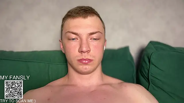 iron__chap webcam