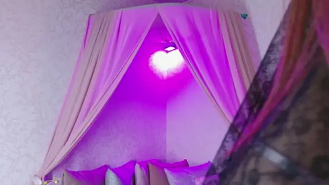 LolaGray__ webcam