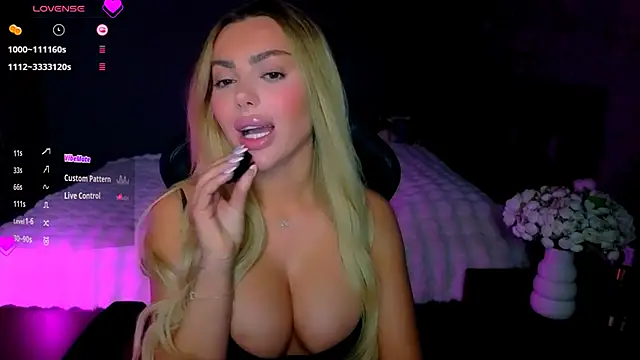 Ayla__Demir webcam