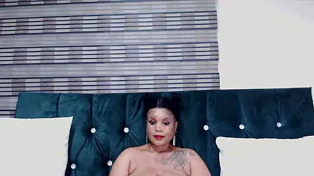 KittyGorgeousXX181 webcam