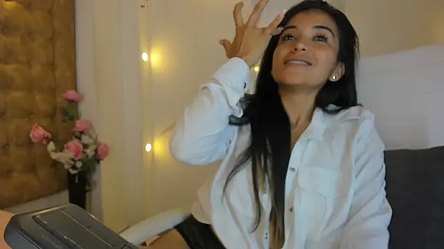 violet_giraldo webcam