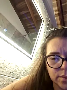 MariaPau_83 webcam