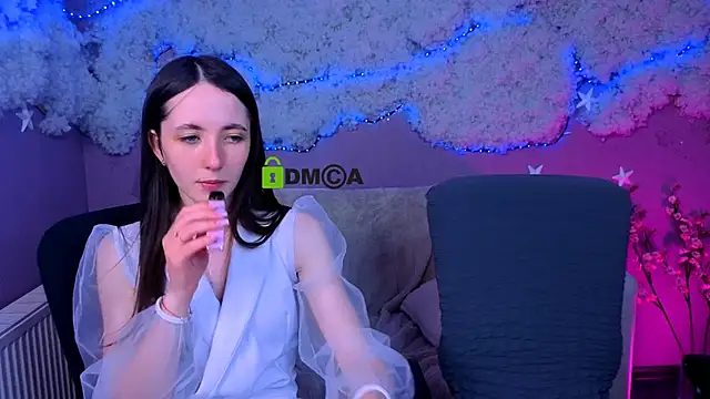 bella_dorn - Bella_dorn's free webcam - UK Sex Cams