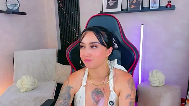 EmmyEvans1 webcam