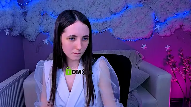 bella_dorn - Bella_dorn's free webcam - UK Sex Cams