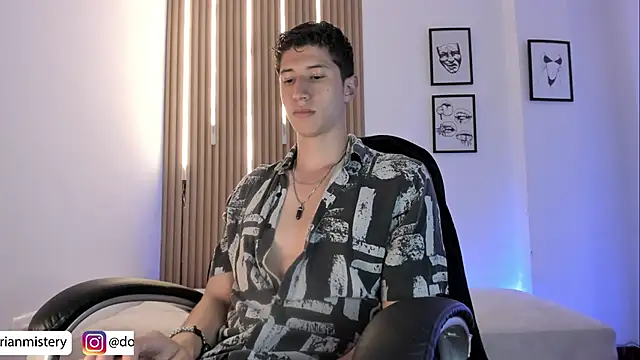 Dorianmistery2322_ webcam
