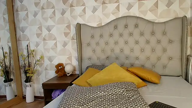 Sofia_Blosom webcam