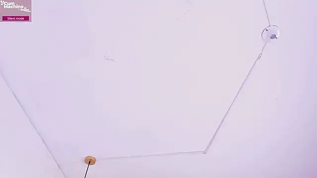 NahimiThompson webcam