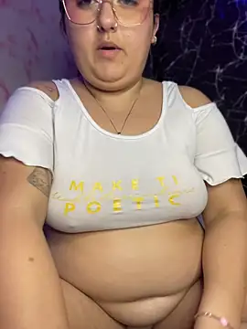 KaroVelvet webcam