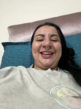 Abril_Luv webcam