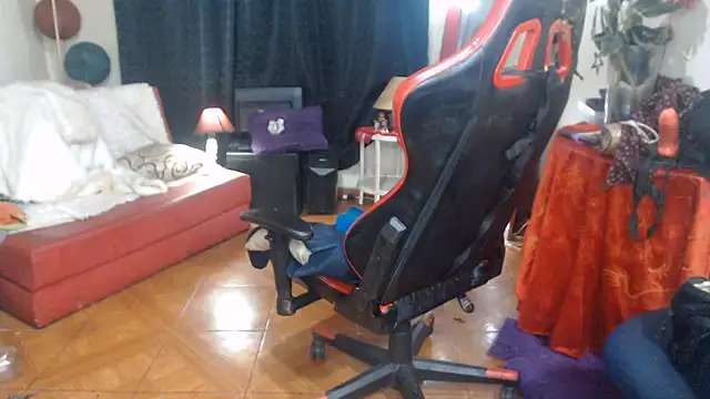 AlexaBigBoobss webcam