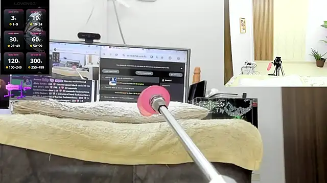 Paulina_Davis_ webcam