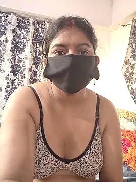 Funcouple0069 webcam