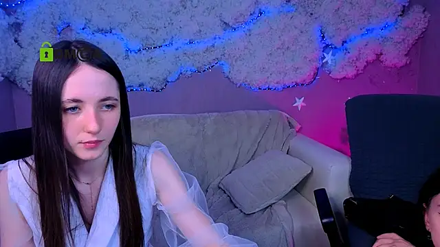 bella_dorn webcam
