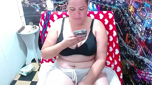 tila_nastyy webcam