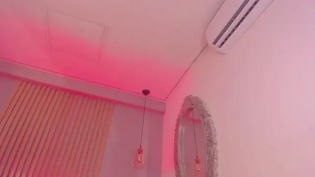victoria_figueroa webcam