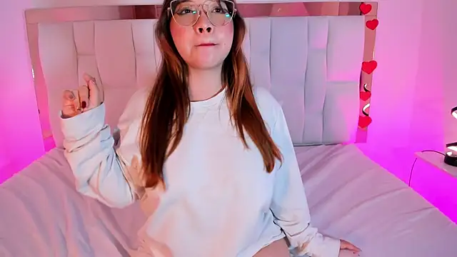 AliciaWhite_nt webcam