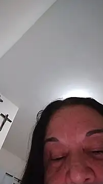Yaya_Mineira webcam