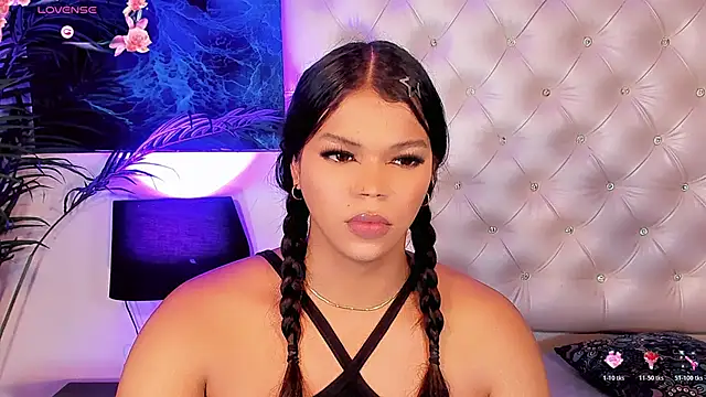 Keira_Fox31 webcam