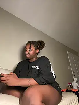 LillShayy webcam