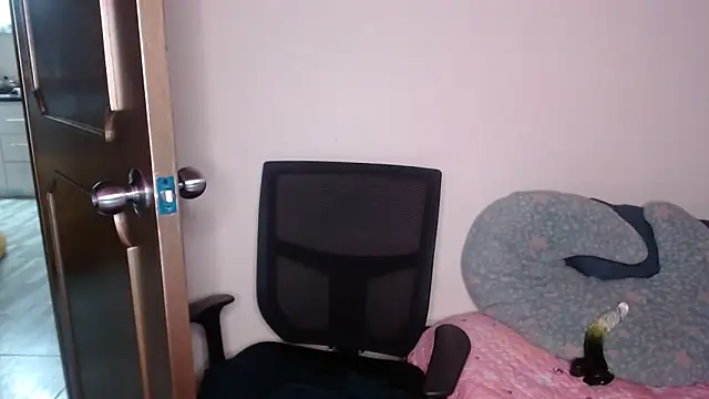 Amelie_Fontaine webcam