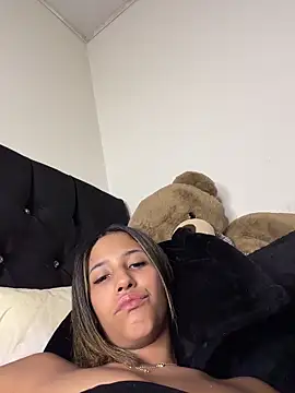 vicky_bass_