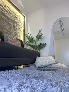 Isa__Blanc webcam