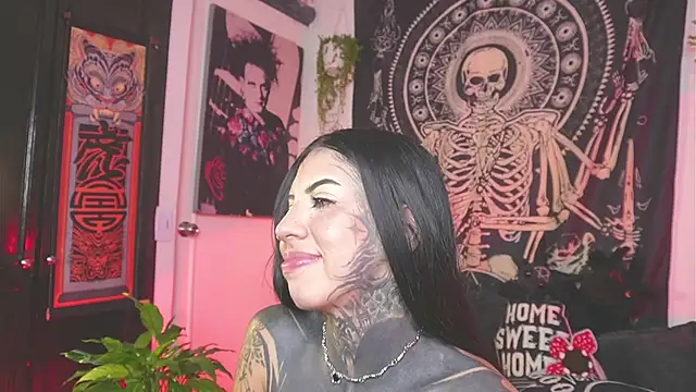 Dalia_Vorhees webcam